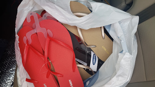 Clothing Store «Old Navy», reviews and photos, 9155 W Stockton Blvd, Elk Grove, CA 95758, USA