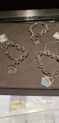 Jewelry Store «Tiffany & Co.», reviews and photos, 4140 The Strand, Columbus, OH 43219, USA
