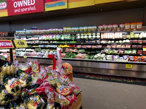 Grocery Store «Grocery Outlet Bargain Market», reviews and photos, 8517 Bond Rd, Elk Grove, CA 95624, USA