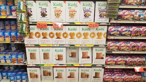 Grocery Store «Market Basket», reviews and photos, 34 Plaistow Rd, Plaistow, NH 03865, USA