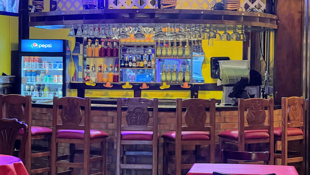 Los Charritos Mexican Grill 77471