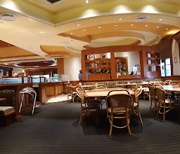 Toks plaza portales photo