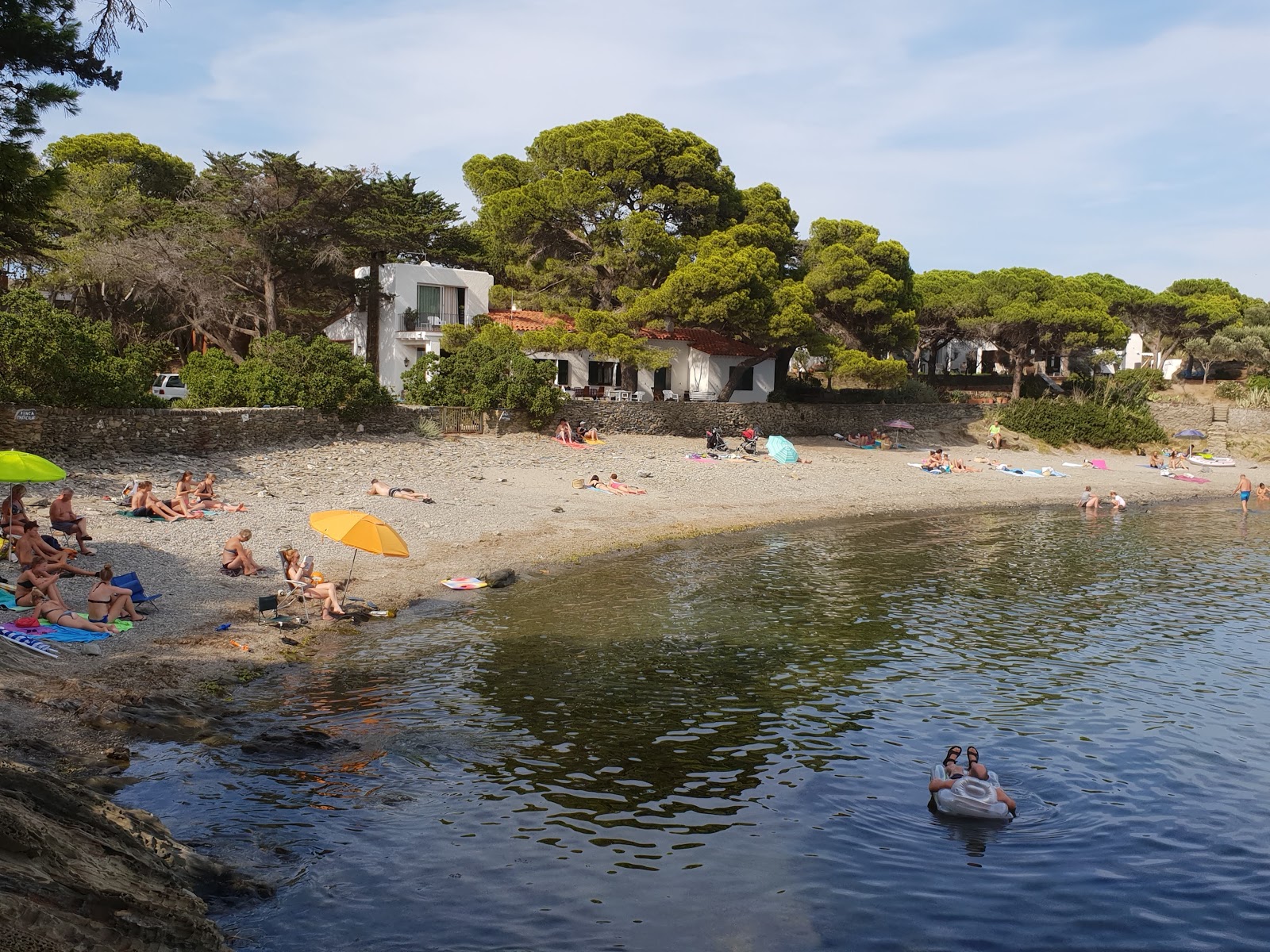 Photo of Platja del Ros with very clean level of cleanliness