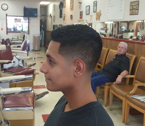 Barber Shop «Scissors And Comb Barbershop», reviews and photos, 10659 Grand Ave, Sun City, AZ 85351, USA