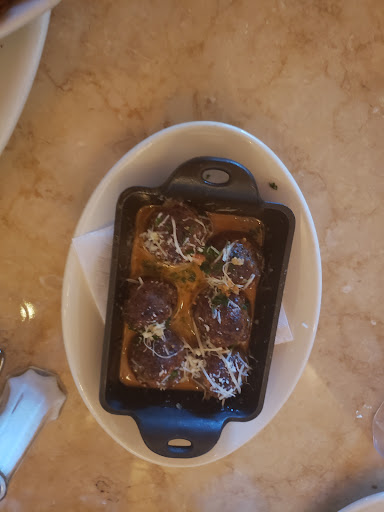 Restaurant «The Cheesecake Factory», reviews and photos, 1 Maple Ave, White Plains, NY 10601, USA