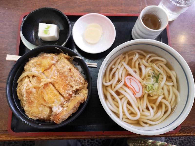 どんどん飯田店