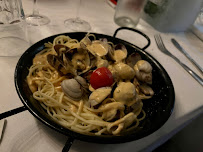 Spaghetti alle vongole du Restaurant de fruits de mer Ni vu, ni connu à Aigues-Mortes - n°11