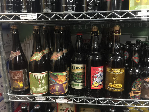 Liquor Store «Bridge Liquors», reviews and photos, 23 JT Connell Hwy, Newport, RI 02840, USA