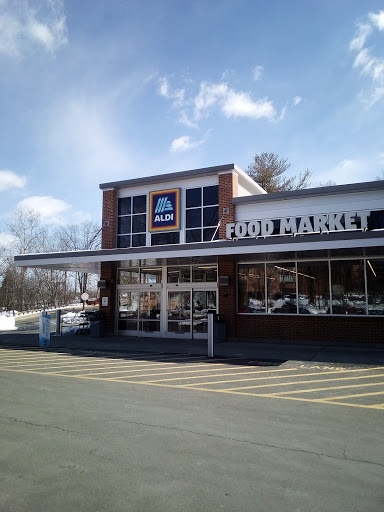 Supermarket «ALDI», reviews and photos, 671 Washington St, Middletown, CT 06457, USA