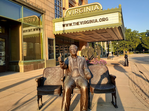 Movie Theater «Virginia Theatre», reviews and photos, 203 W Park Ave, Champaign, IL 61820, USA