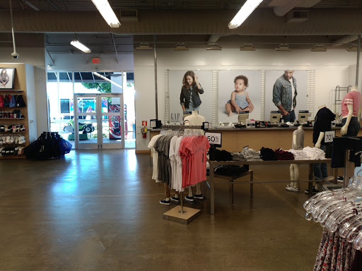 Outlet Mall «Sanibel Outlets», reviews and photos, 20350 Summerlin Rd, Fort Myers, FL 33908, USA