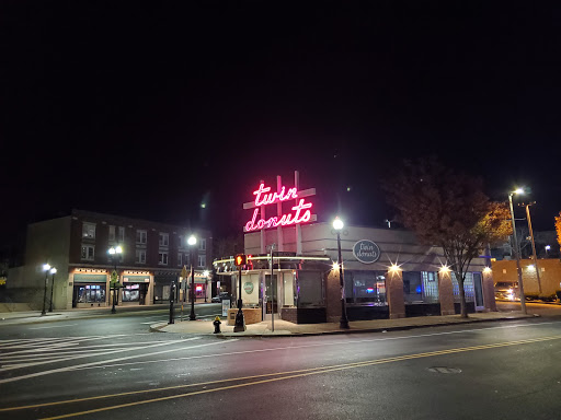 Donut Shop «Twin Donuts», reviews and photos, 501 Cambridge St, Boston, MA 02134, USA
