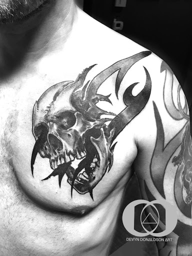 Tattoo Shop «Frontier Tattoo Company», reviews and photos, 2510 E Hunt Hwy #12, San Tan Valley, AZ 85143, USA