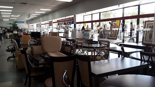 Home Improvement Store «Habitat ReStore of Broward», reviews and photos, 505 W Broward Blvd, Fort Lauderdale, FL 33312, USA