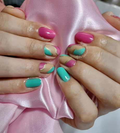 Logo da empresa - Samsara Viviani Nails