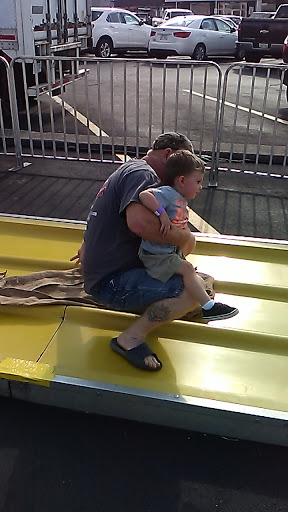 Barber Shop «College Plaza Barber Shop», reviews and photos, 1200 E State St, Alliance, OH 44601, USA