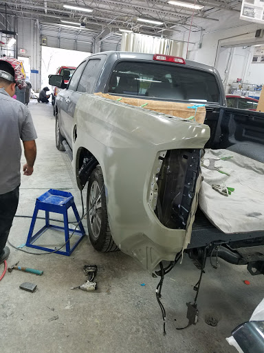 Auto Body Shop «Caliber Collision», reviews and photos, 16 Sweeley St, Alexandria, VA 22314, USA
