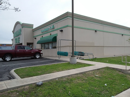 Dollar Store «Dollar Tree», reviews and photos, 8300 W Farm to Market Rd 78, Converse, TX 78109, USA