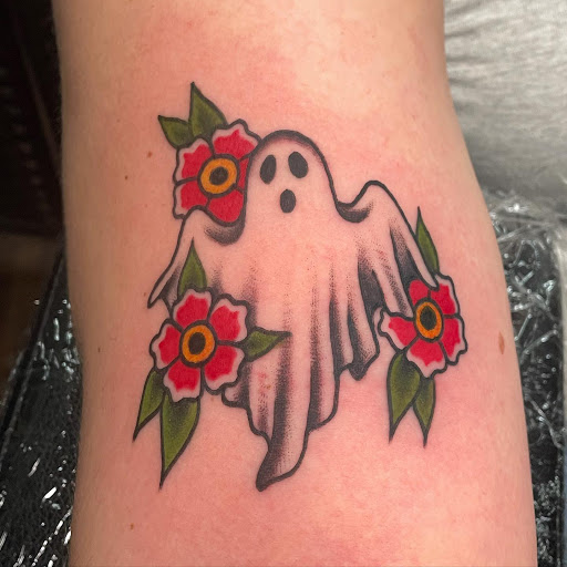 Tattoo Shop «High Street Tattoo Columbus», reviews and photos, 872 N High St, Columbus, OH 43215, USA