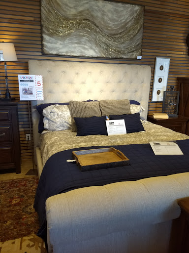 Furniture Store «Ashley Furniture HomeStore», reviews and photos, 2508 S 38th St, Tacoma, WA 98409, USA