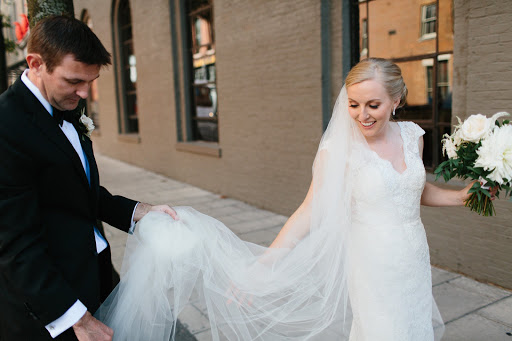 Bridal Shop «La Jeune Mariee Bridal Collection», reviews and photos, 139 E Main St, Columbus, OH 43215, USA