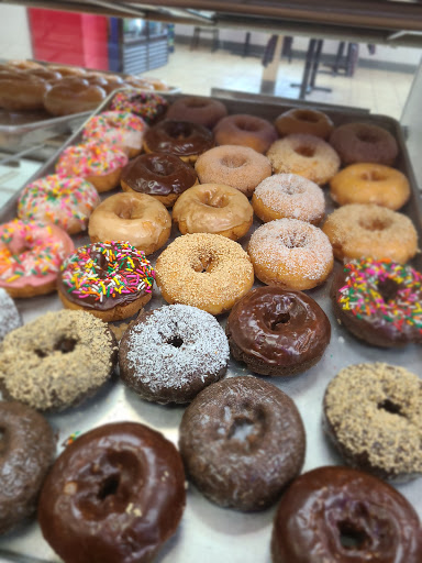 Donut Shop «Pop Donuts», reviews and photos, 297 Andover St, Lawrence, MA 01843, USA