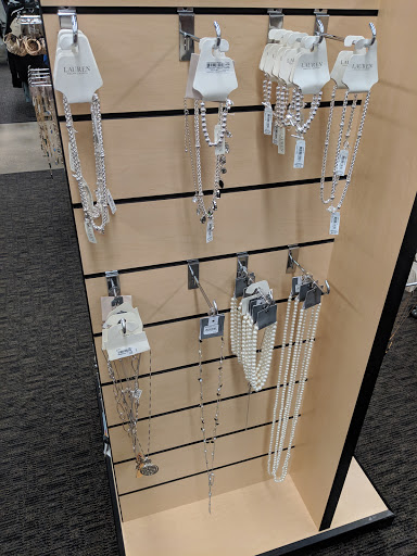 Department Store «Nordstrom Rack Potomac Mills», reviews and photos, 2700 Potomac Mills Cir, Woodbridge, VA 22192, USA