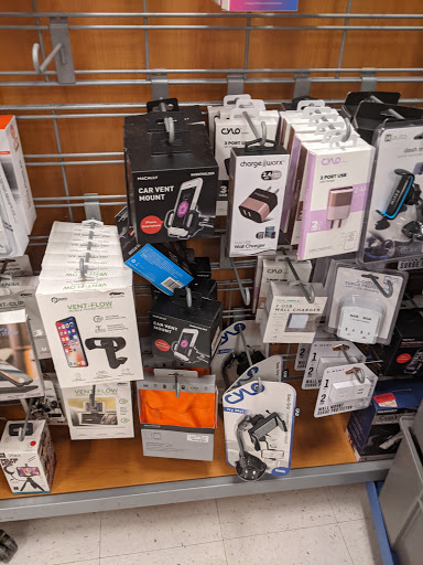 Department Store «T.J. Maxx», reviews and photos, 191 E Main St, Westfield, MA 01085, USA