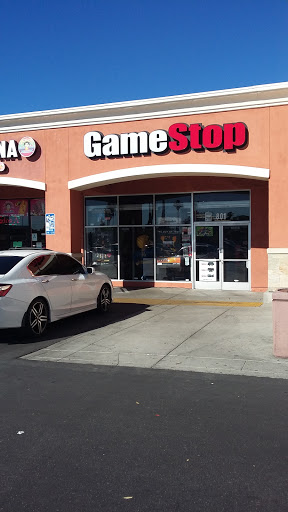 Video Game Store «GameStop», reviews and photos, 801 S Workman St, San Fernando, CA 91340, USA