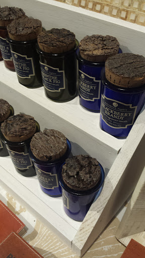 Gourmet Grocery Store «Fruit Center Marketplace», reviews and photos, 10 Bassett St, Milton, MA 02186, USA