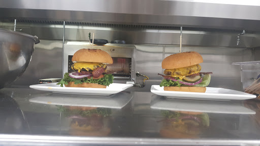 Lounge «The Uptown Lounge», reviews and photos, 201 Prairie Park St NE, Yelm, WA 98597, USA