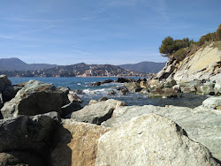 Photo de Pozzetto Spiaggia avec un rivage droit