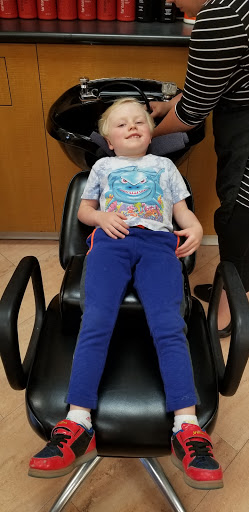 Hair Salon «Fantastic Sams Cut & Color», reviews and photos, 720 Main St, Mendota Heights, MN 55118, USA