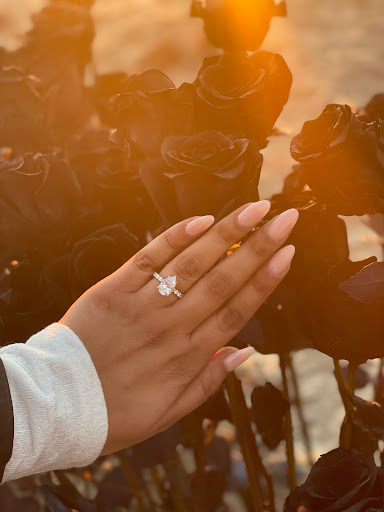 Jewelry Store «R & R Jewelers», reviews and photos, 26 W 47th St, New York, NY 10036, USA