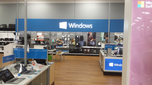 Electronics Store «Best Buy», reviews and photos, 2833 W Ridge Rd, Rochester, NY 14626, USA