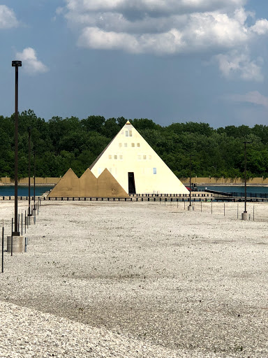 Tourist Attraction «Gold Pyramid House», reviews and photos, 37921 N Dilleys Rd, Wadsworth, IL 60083, USA