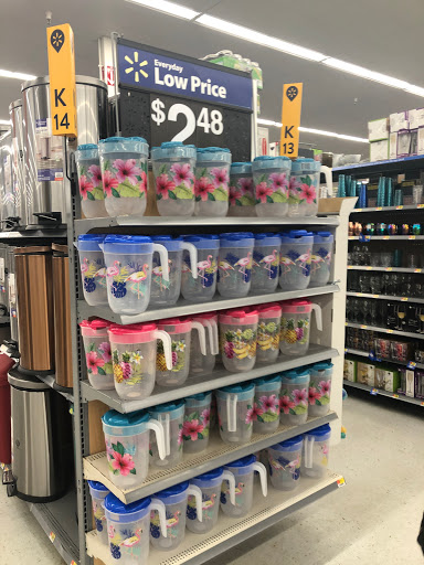 Department Store «Walmart Supercenter», reviews and photos, 801 Meacham Rd, Elk Grove Village, IL 60007, USA