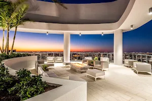 Icon Las Olas Luxury Apartments image