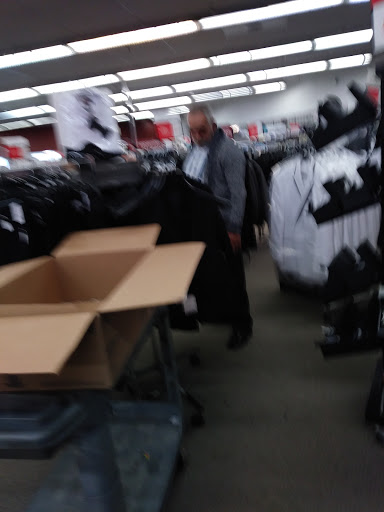 Clothing Store «K&G Fashion Superstore», reviews and photos, 22688 Michigan Ave, Dearborn, MI 48124, USA