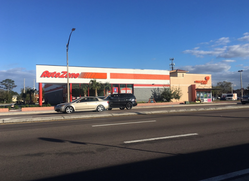 AutoZone Auto Parts en Moundsville