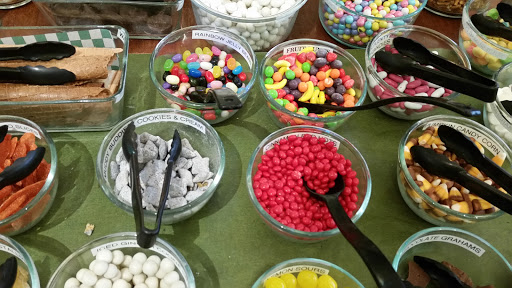 Frozen Yogurt Shop «TartBerry», reviews and photos, 915 SW 9th Ave, Portland, OR 97205, USA