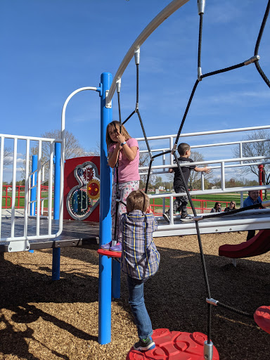 Park «Beecher Center», reviews and photos, 901 Game Farm Rd, Yorkville, IL 60560, USA