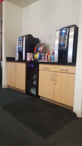 Toyota Dealer «Miller Toyota of Anaheim», reviews and photos, 1331 N Euclid St, Anaheim, CA 92801, USA