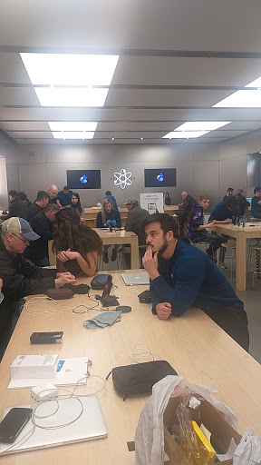 Computer Store «Apple Fair Oaks», reviews and photos, 11750 Fair Oaks Mall, Fairfax, VA 22033, USA