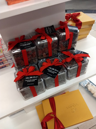 Department Store «Saks OFF 5TH», reviews and photos, 3943 I-35, San Marcos, TX 78666, USA