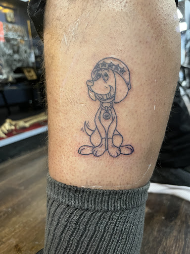 Find best hand tattoo ideas for your next unique tattoo in Casper at Final Thoughts