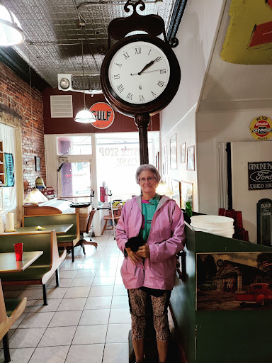 Cafe «Whistle Stop Cafe», reviews and photos, 102 S Collins St, Plant City, FL 33563, USA