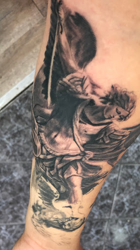 Tattoo Shop «Baby Dolls Tattoos», reviews and photos, 13059 Pardee Rd, Taylor, MI 48180, USA