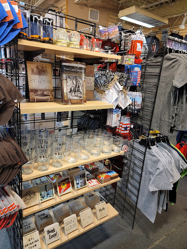 Sportswear Store «Rally House Brentwood», reviews and photos, 1120 S Brentwood Blvd, Richmond Heights, MO 63117, USA