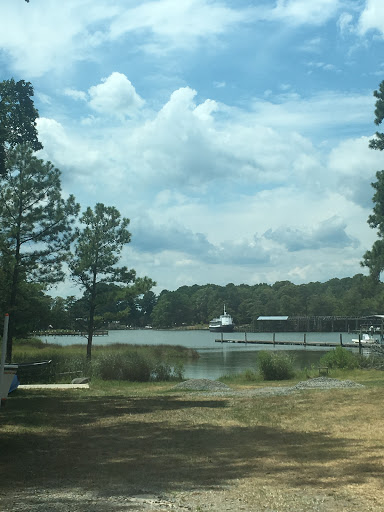 Marina «Smith Point Marina», reviews and photos, 989 Smith Point Rd, Reedville, VA 22539, USA